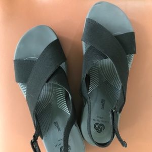 Clarks cloud steppers Arla Kaydin and black size 9m